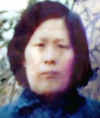 失踪人姓名:李素云  性别:女  年龄:62  籍贯:山东省肥城市安站镇布